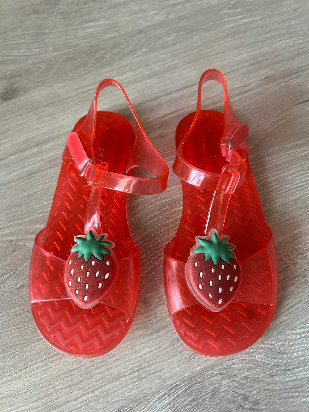 Old Navy Kids Strawberry Jelly Sandals - Red, Sz. 11.